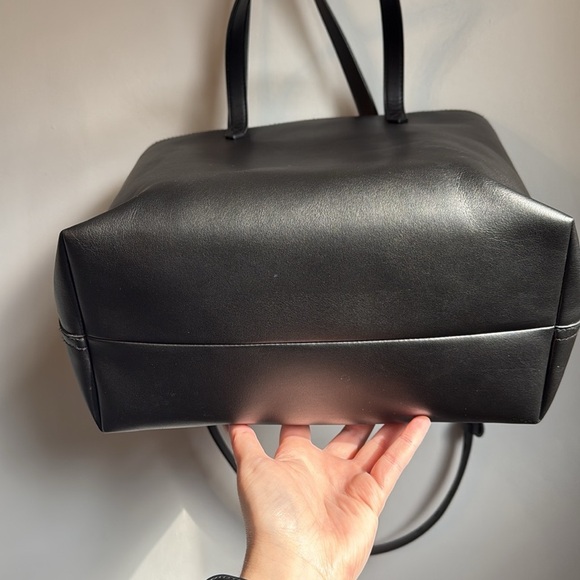 Madewell The Medium Transport Tote: Cactus Faux Leather Edition - Picture 6 of 7